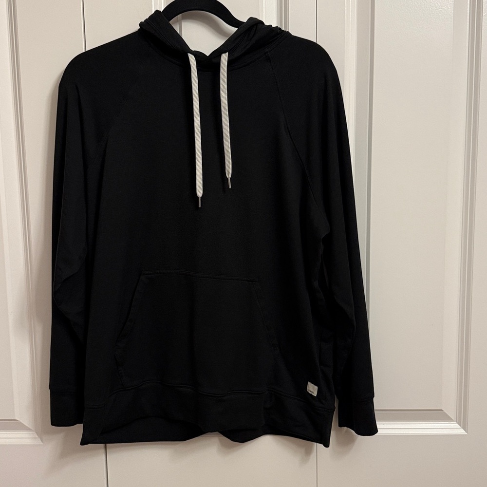 Women’s Vuori Halo Oversized Hoodie, size Small Black